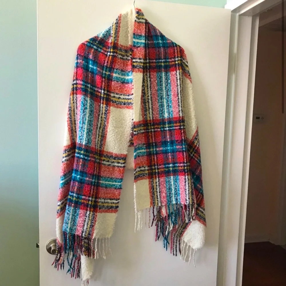 American Eagle chenille tartan plaid blanket scarf wrap with fringe